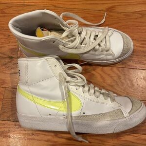 Nike white and yellow blazers